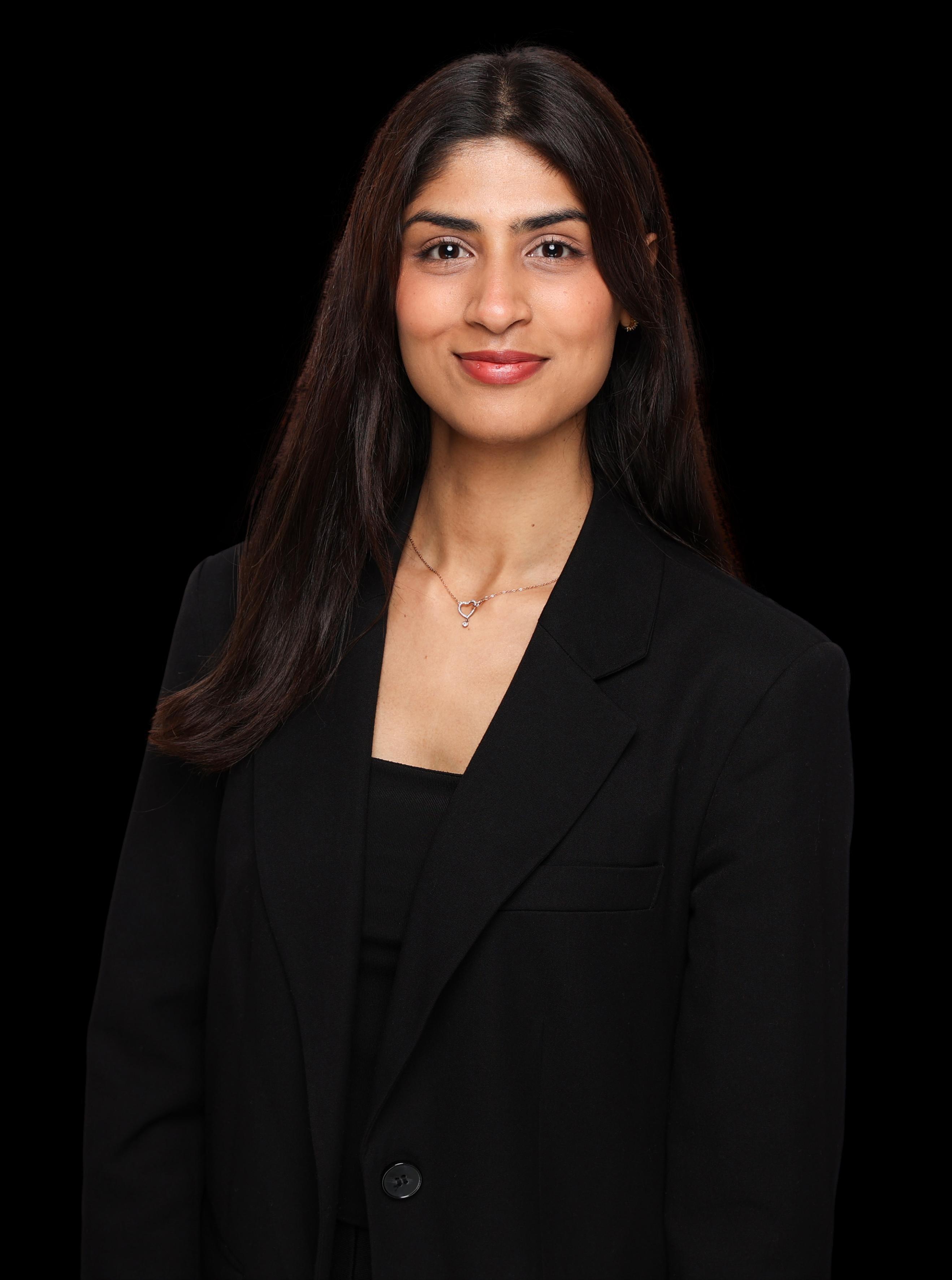 Drishti Jain - MA Innenarchitektur, B.A. Architektur